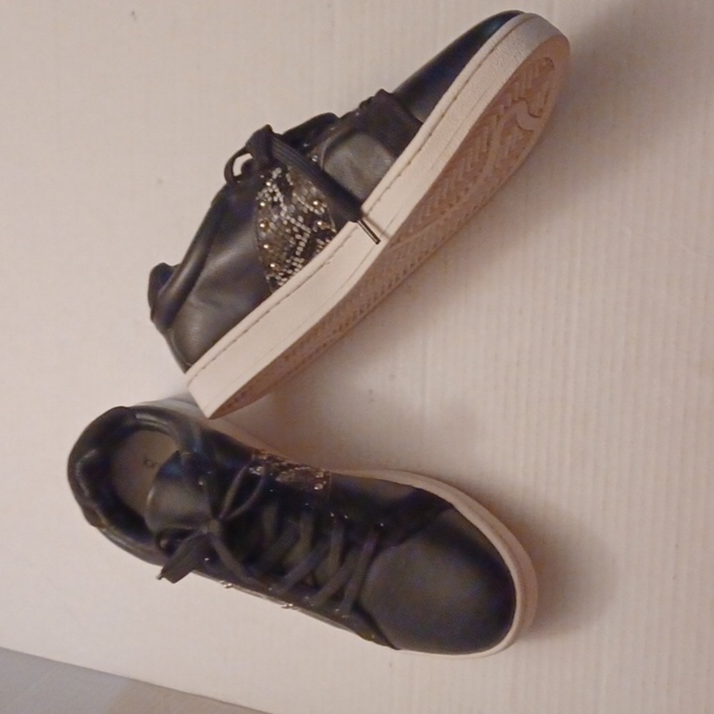 4/$80 New Black Long Tall Sally Shoes - Size 11